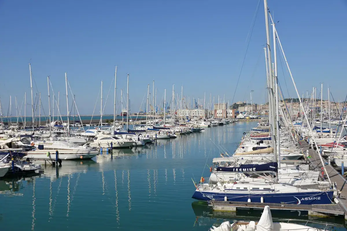 Tipicit&agrave; in Blu di scena ad Ancona 